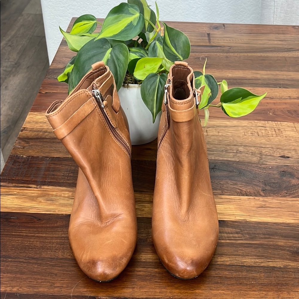 Sam Edelman Tan Ankle Booties with Side Zipper